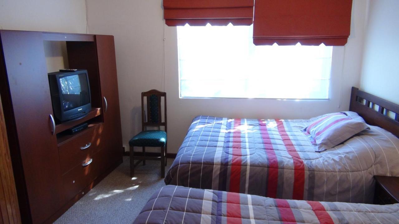 Hostal Los Avellanos Temuco Exterior photo